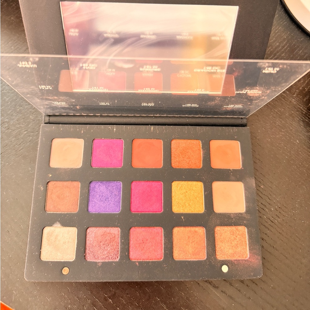 Natasha Denona LILA Palette (15*2.5g)